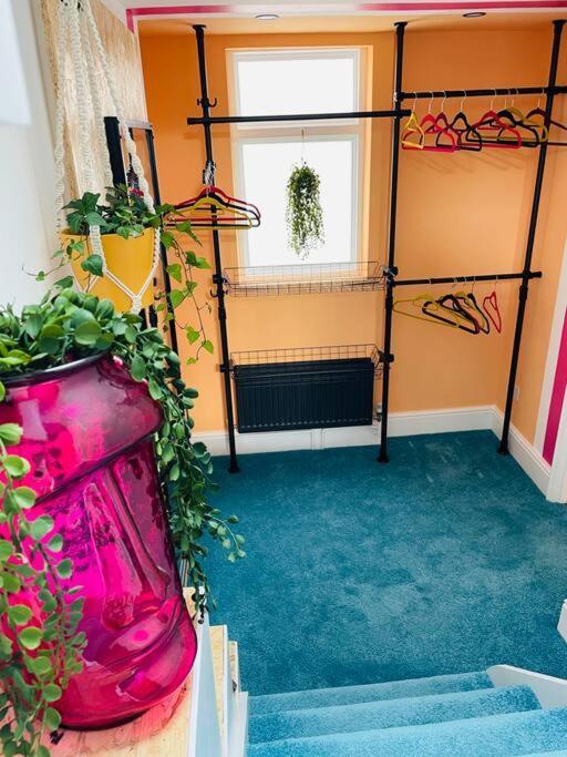 Colourful Apartment In Margate KENT Exteriör bild